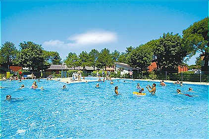 Ferienparks, Azzurro B2-5 , BN1162573